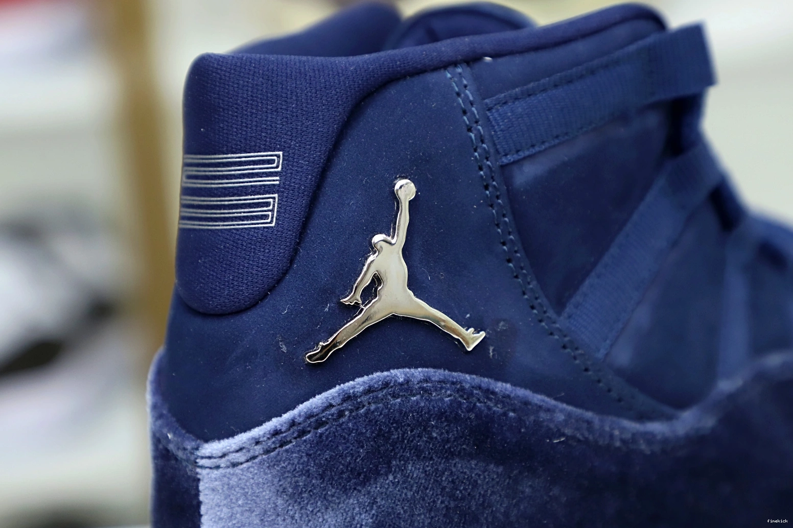 NAVY AIR MIDNIGHT 11 RETRO JORDAN 1022